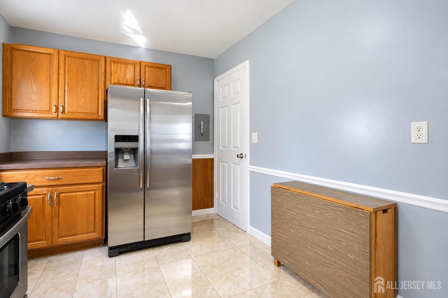 21 Buchanan Avenue Parlin NJ 08859