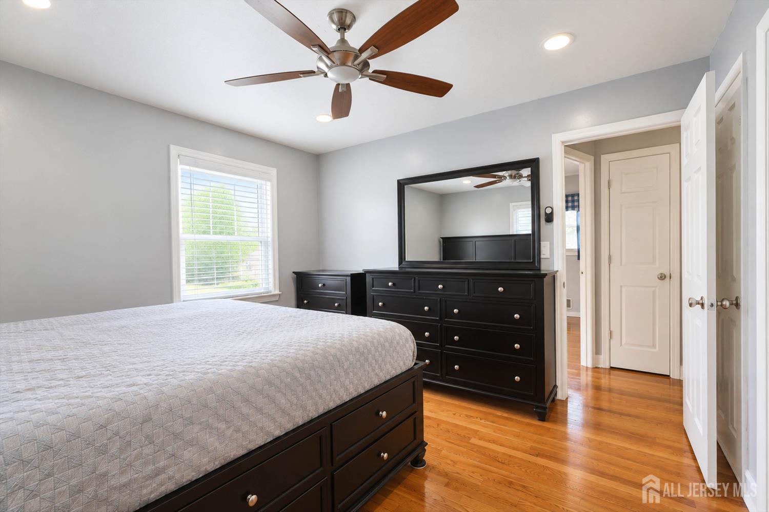 21 Buchanan Avenue Parlin NJ 08859