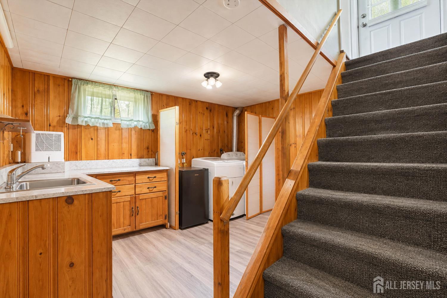 21 Buchanan Avenue Parlin NJ 08859