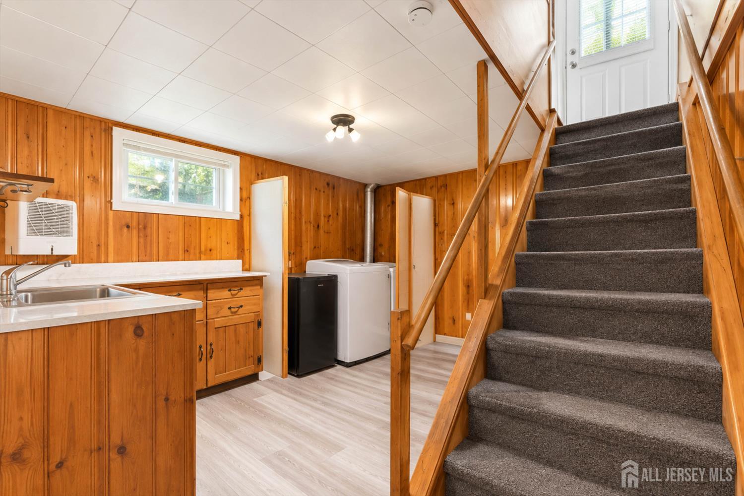 21 Buchanan Avenue Parlin NJ 08859