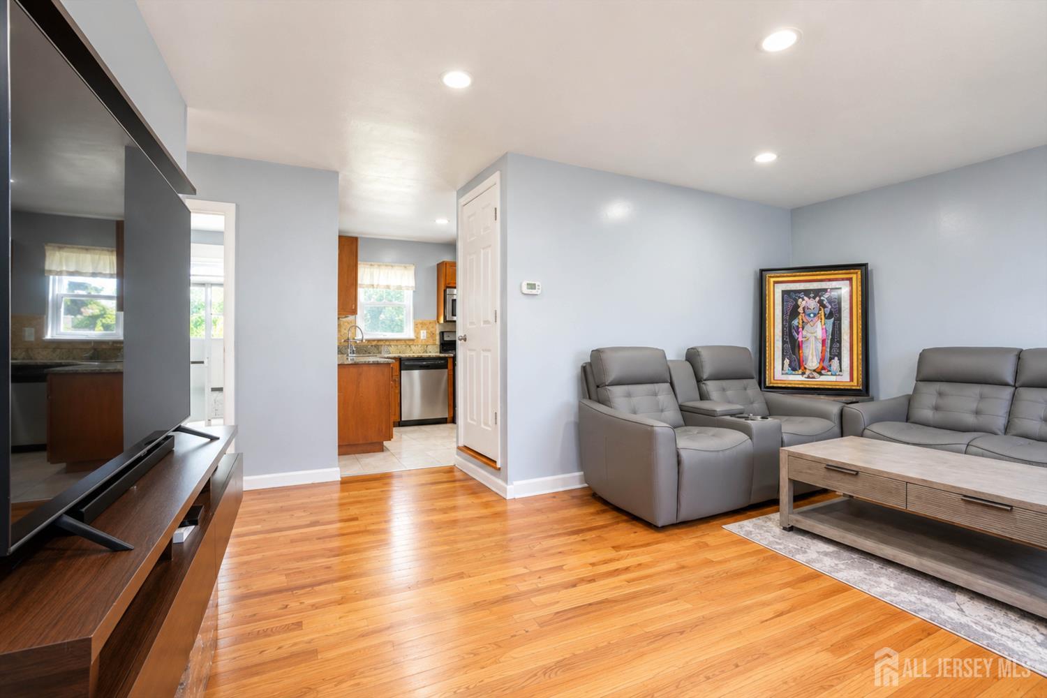 21 Buchanan Avenue Parlin NJ 08859