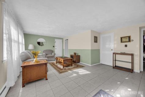 1463 Pawnee Road North Brunswick NJ 08902