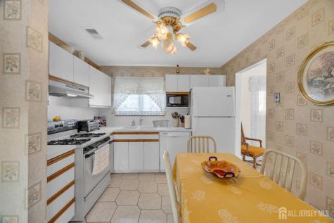 1463 Pawnee Road North Brunswick NJ 08902