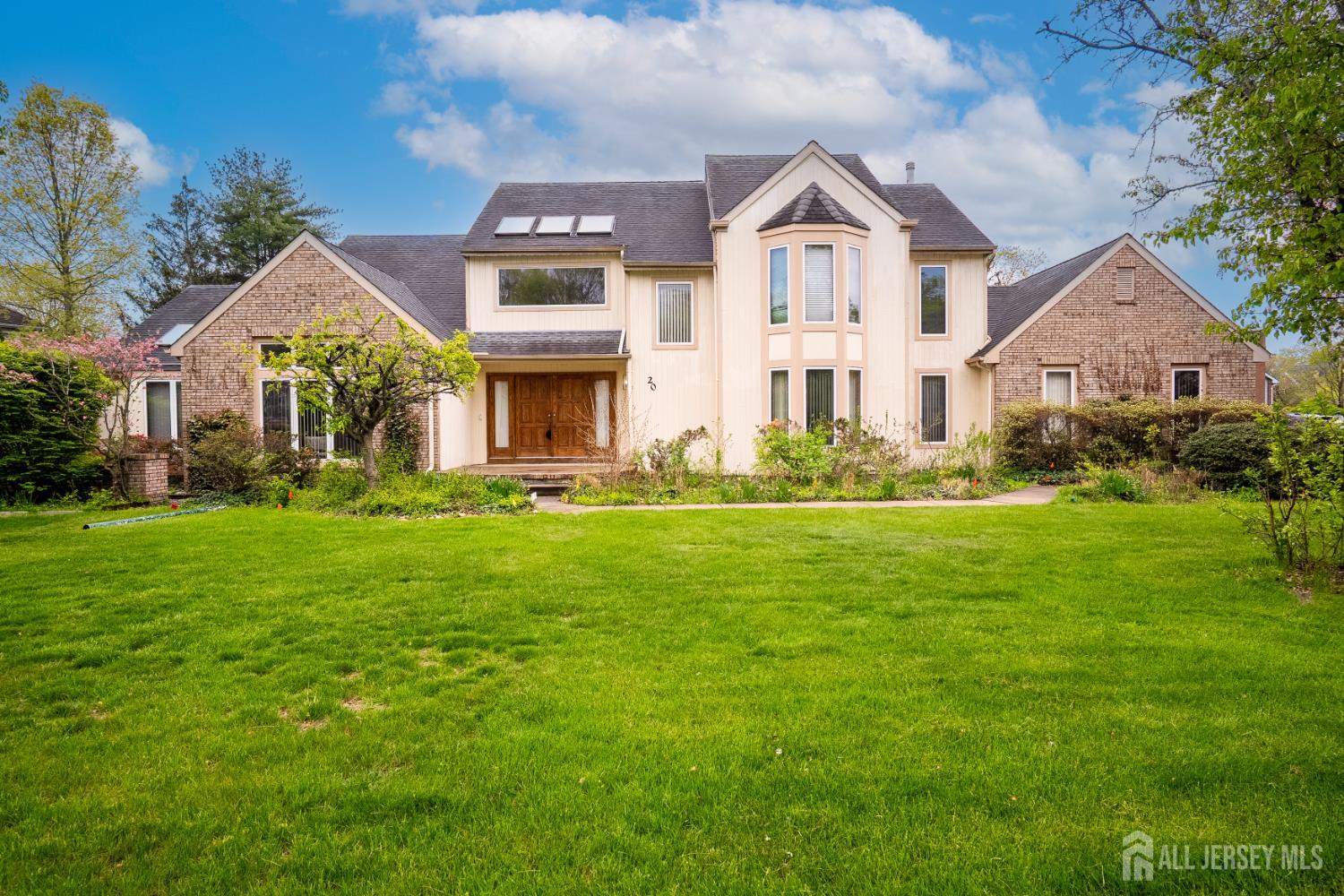 20 Sapphire Drive West Windsor NJ 08550
