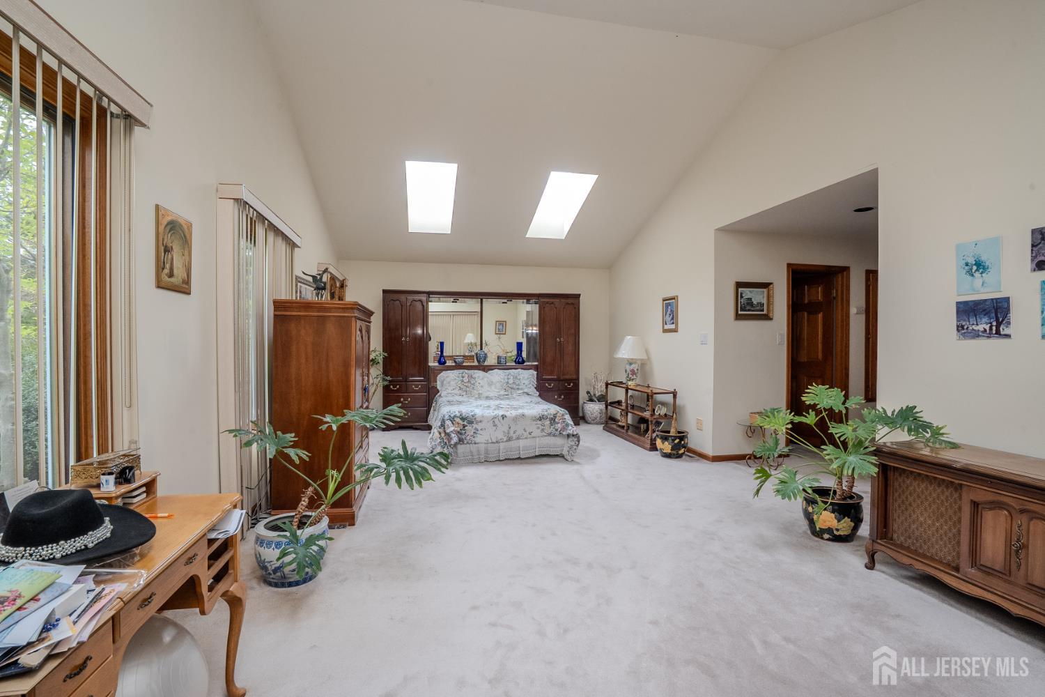20 Sapphire Drive West Windsor NJ 08550