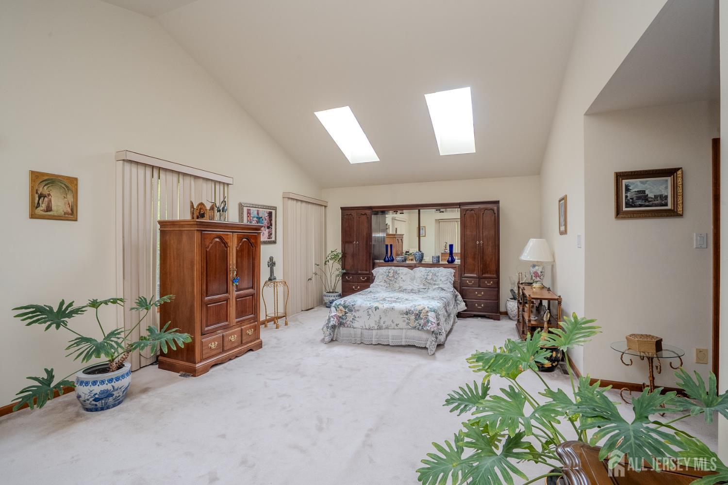 20 Sapphire Drive West Windsor NJ 08550