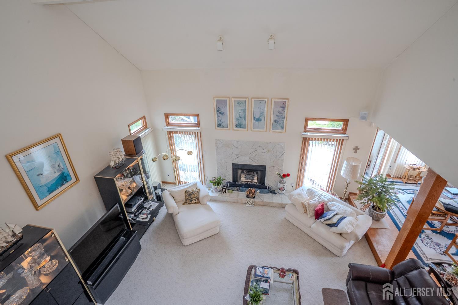 20 Sapphire Drive West Windsor NJ 08550