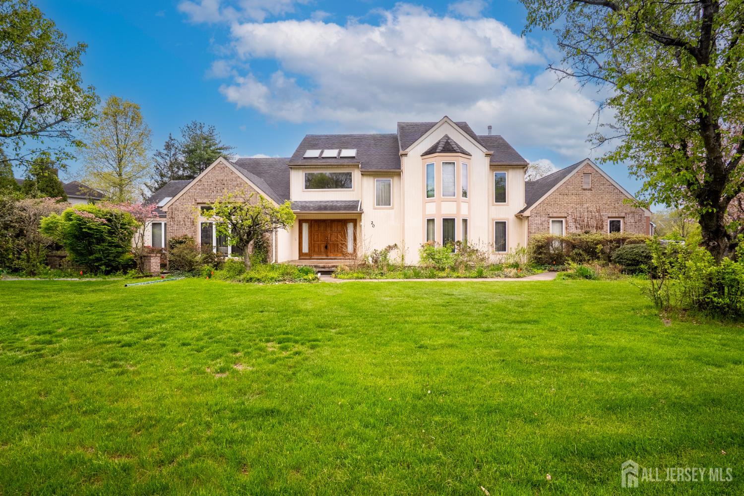 20 Sapphire Drive West Windsor NJ 08550