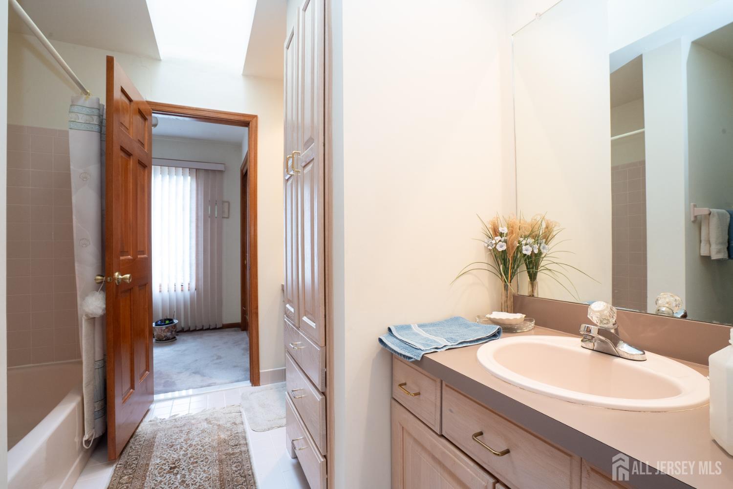 20 Sapphire Drive West Windsor NJ 08550