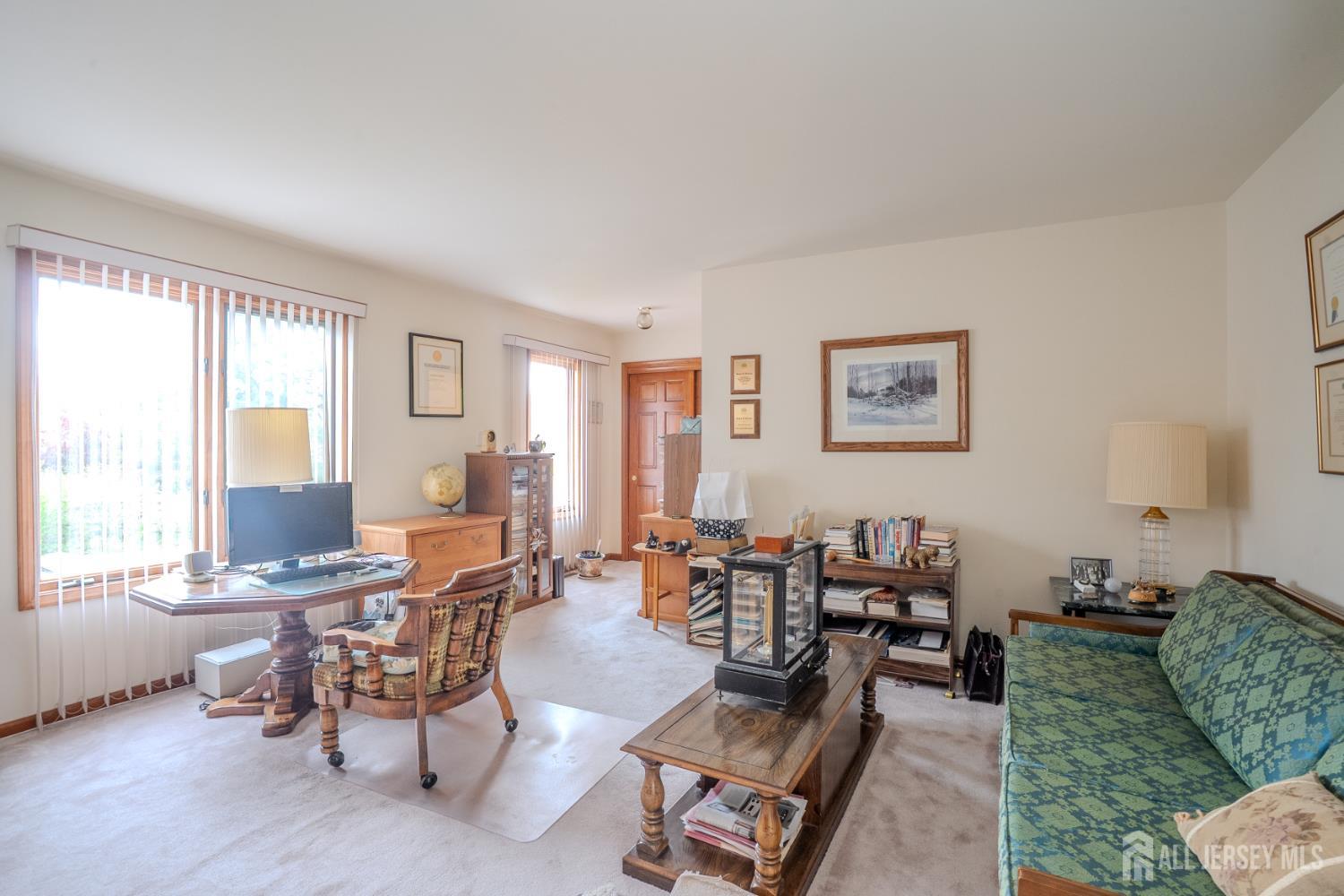 20 Sapphire Drive West Windsor NJ 08550