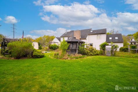 20 Sapphire Drive West Windsor NJ 08550