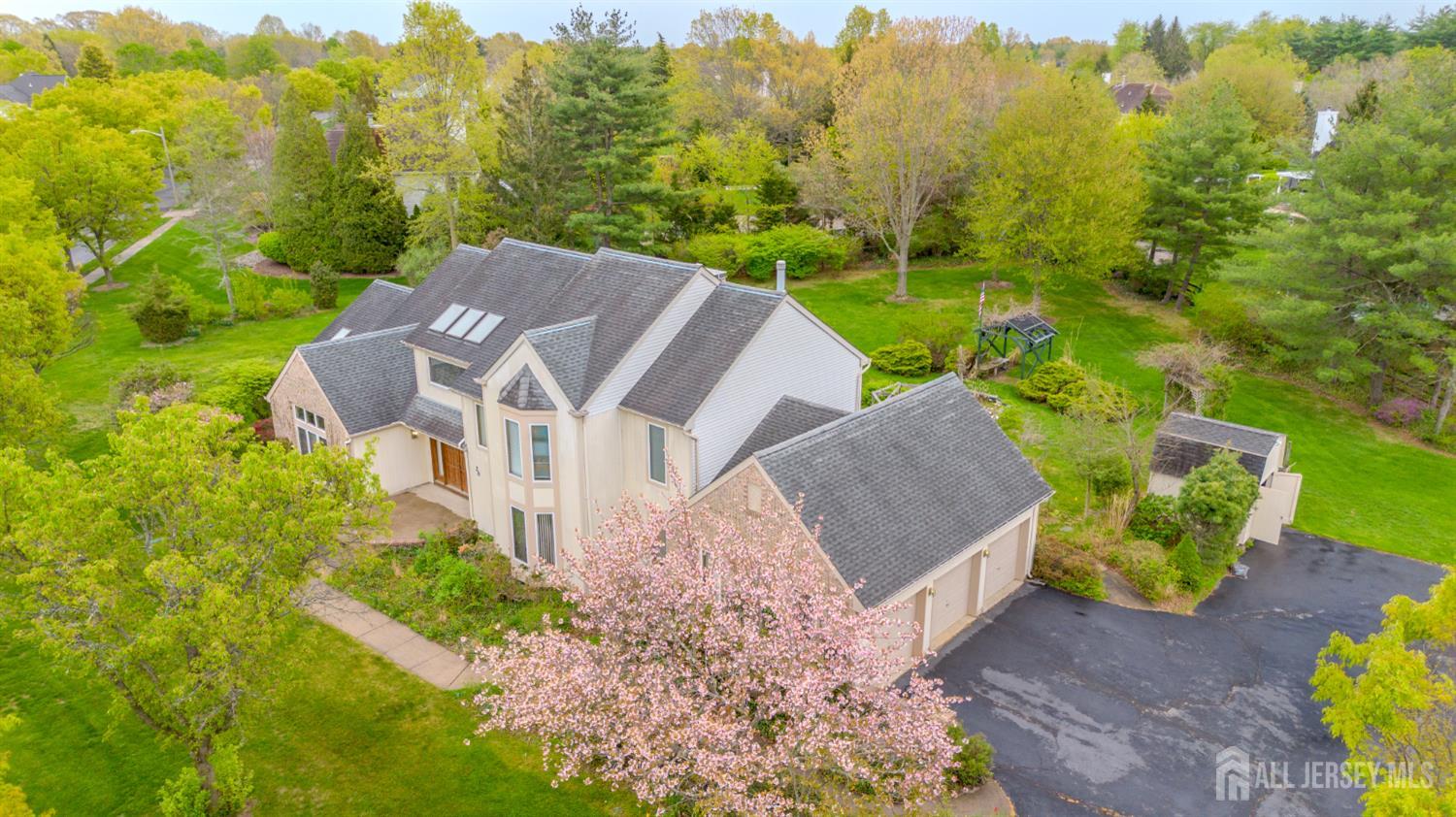 20 Sapphire Drive West Windsor NJ 08550