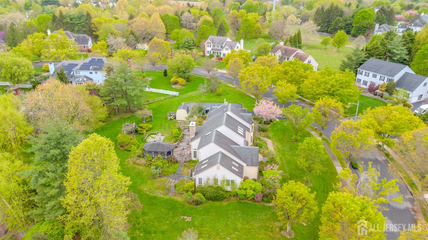 20 Sapphire Drive West Windsor NJ 08550