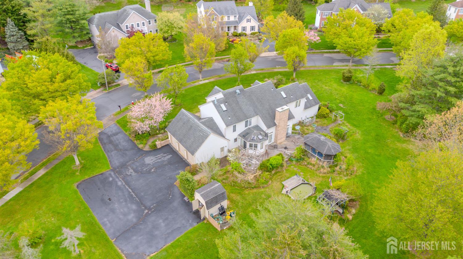 20 Sapphire Drive West Windsor NJ 08550