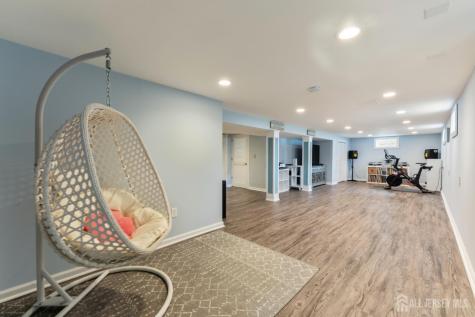 57 Desna Street Piscataway NJ 08854