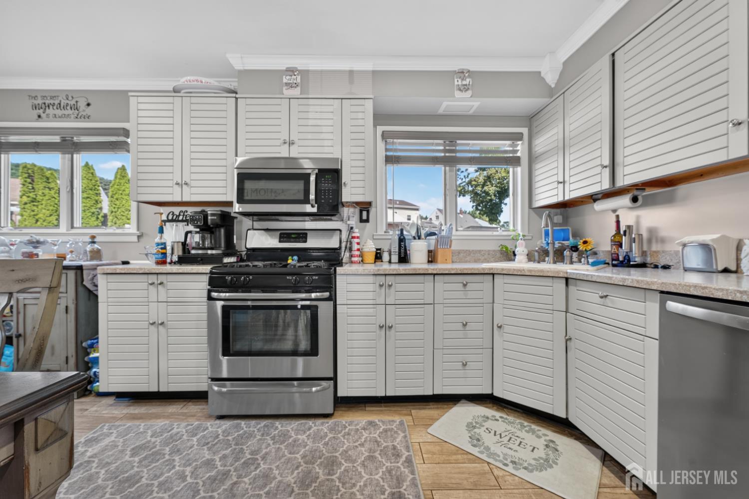 5 Jupiter Court South Amboy NJ 08879