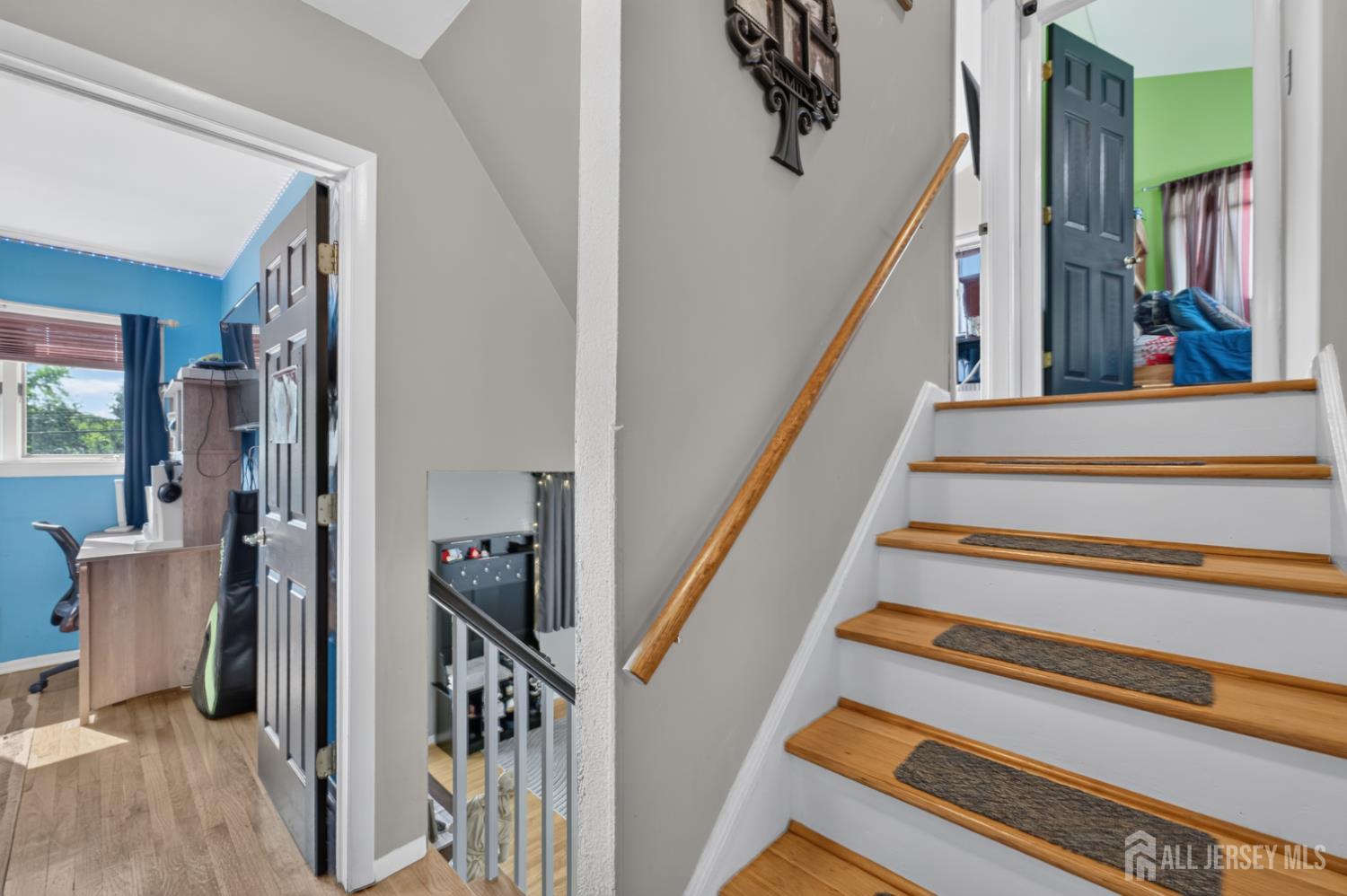 5 Jupiter Court South Amboy NJ 08879