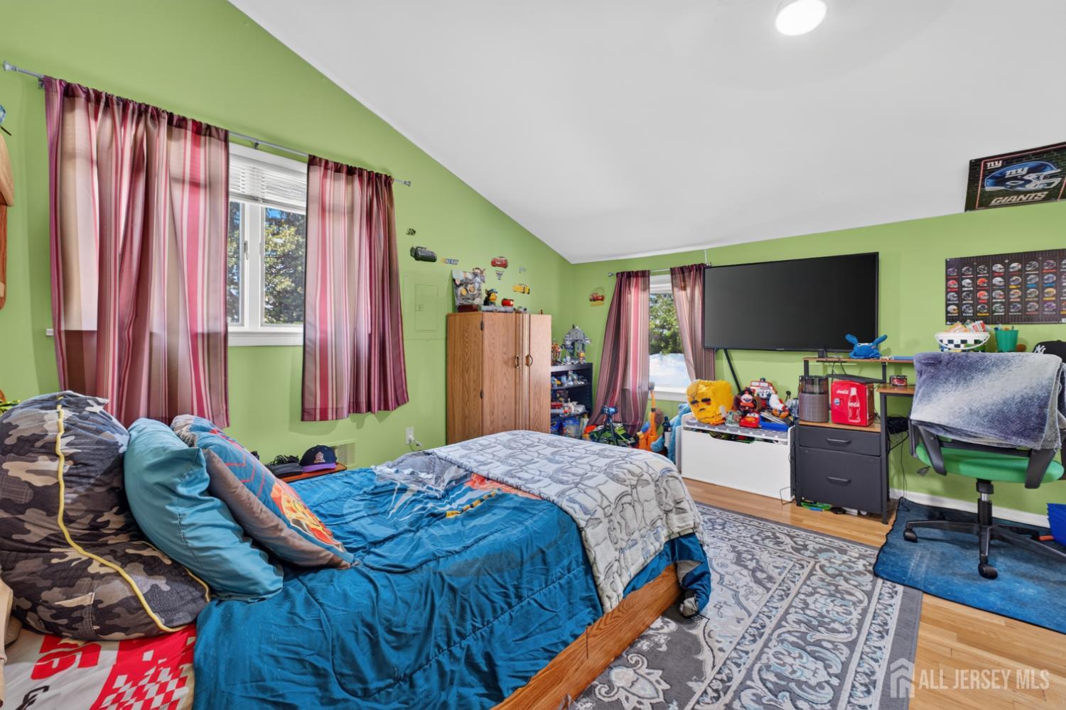 5 Jupiter Court South Amboy NJ 08879