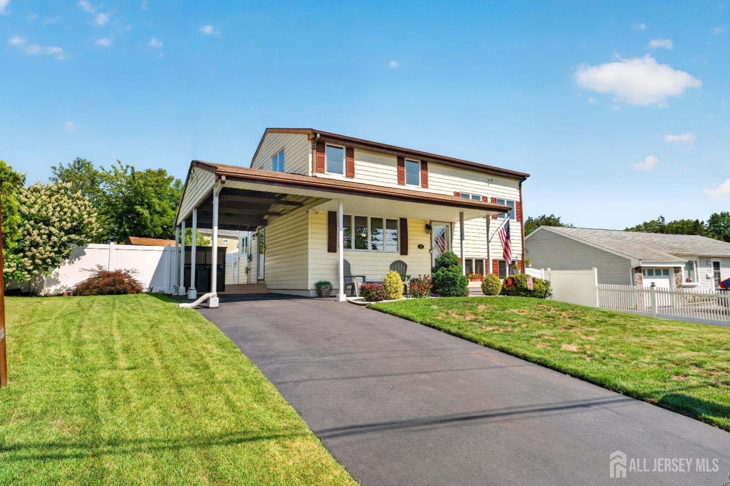 5 Jupiter Court South Amboy NJ 08879