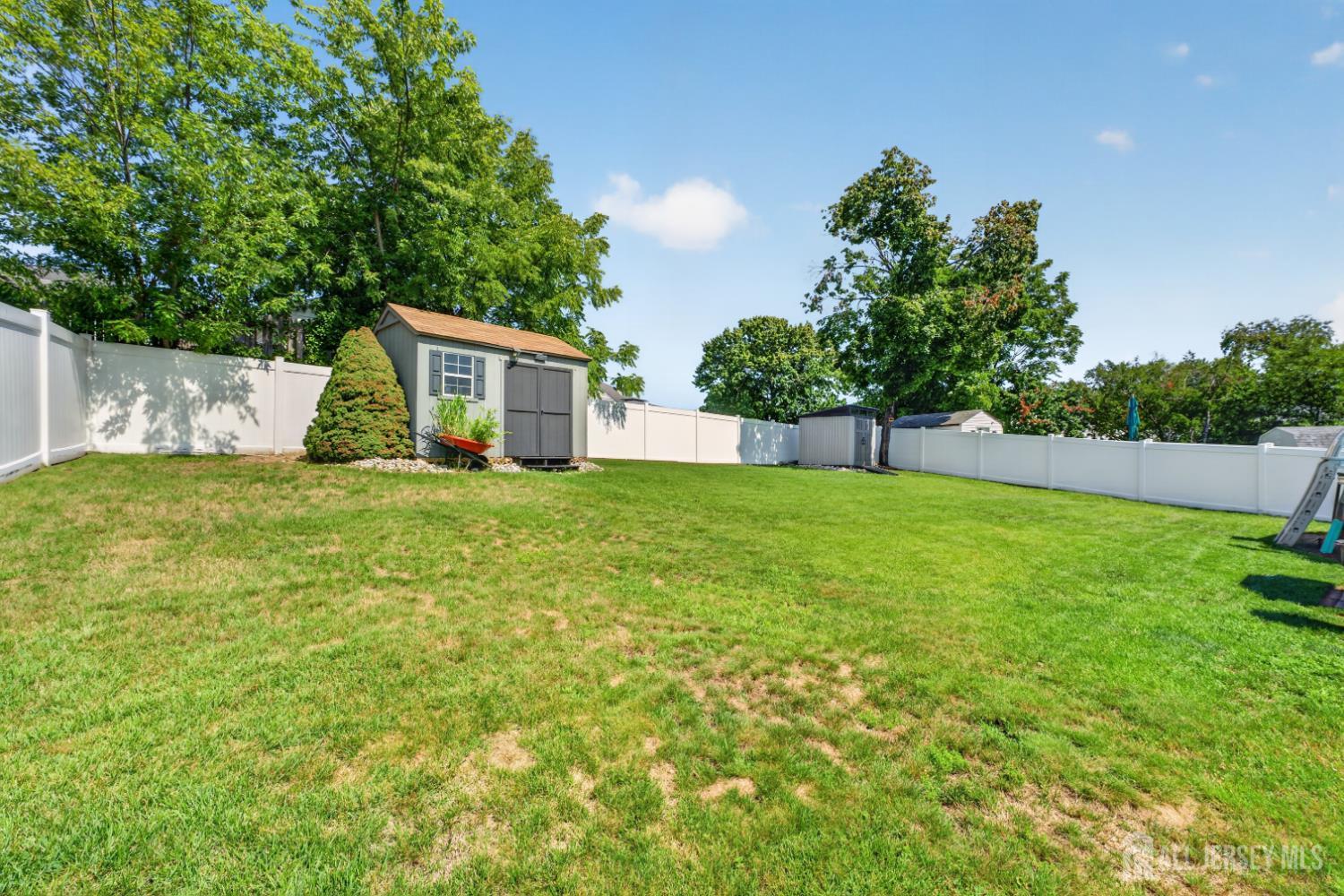 5 Jupiter Court South Amboy NJ 08879
