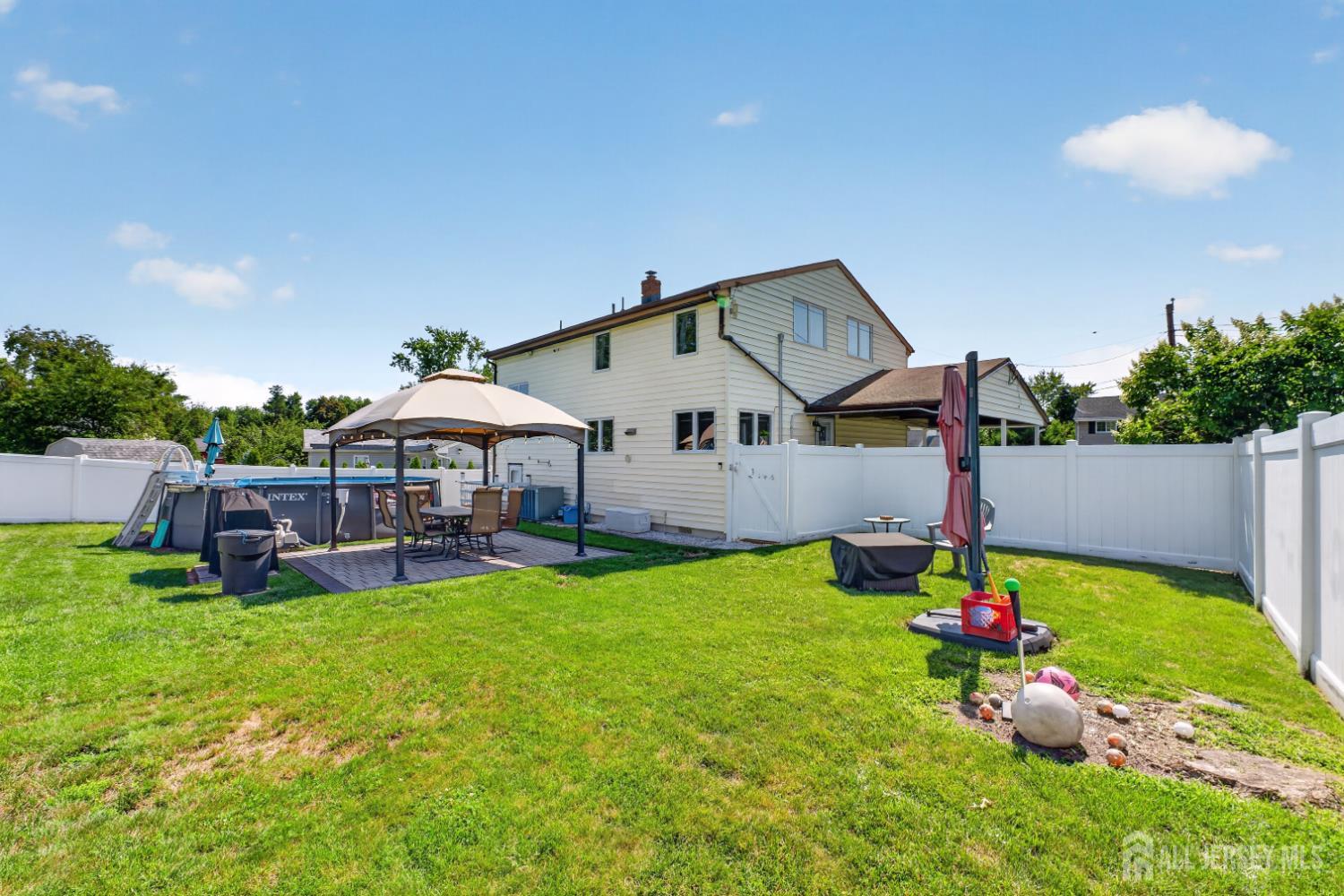 5 Jupiter Court South Amboy NJ 08879