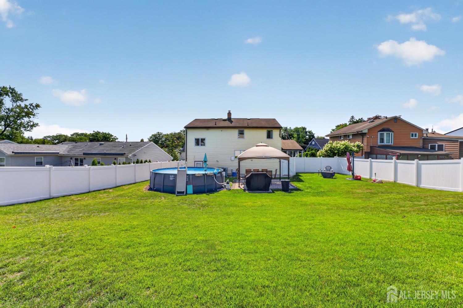 5 Jupiter Court South Amboy NJ 08879