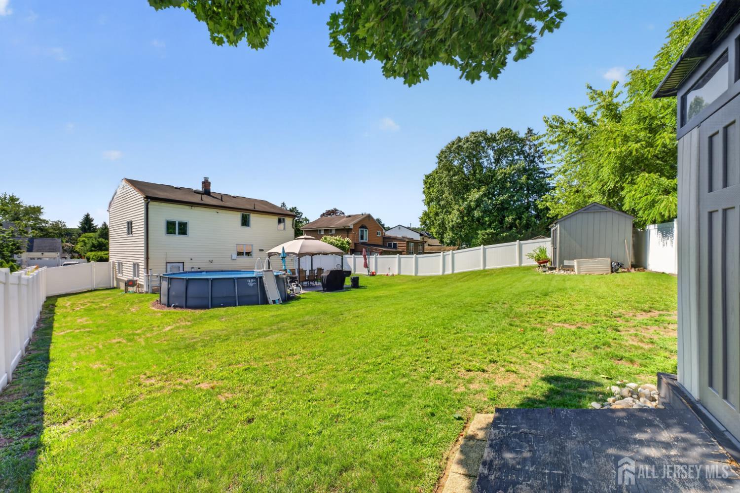 5 Jupiter Court South Amboy NJ 08879