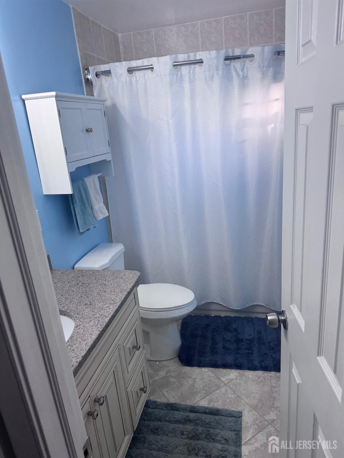 7 Verona Avenue Hamilton NJ 08619