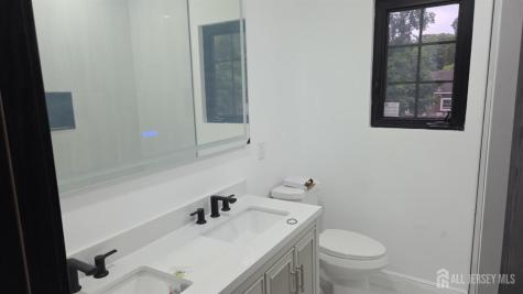 10 Poe Avenue Franklin Twsp NJ 08873