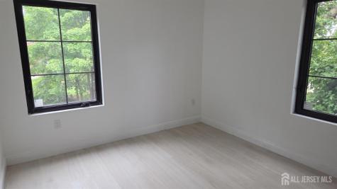 10 Poe Avenue Franklin Twsp NJ 08873