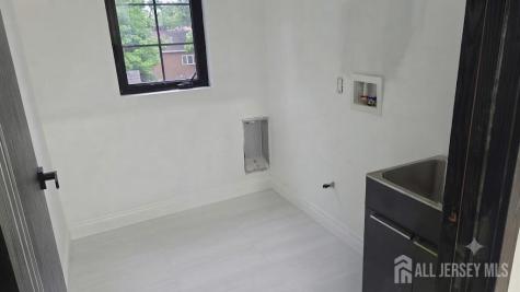 10 Poe Avenue Franklin Twsp NJ 08873