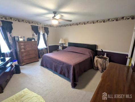 16 Dante Road Monroe NJ 08831