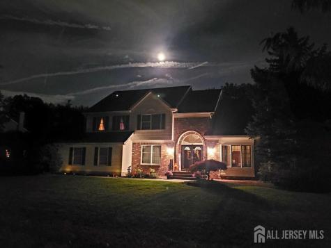 16 Dante Road Monroe NJ 08831