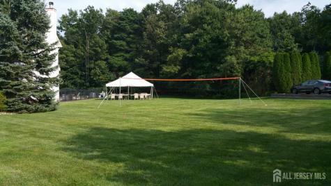 16 Dante Road Monroe NJ 08831