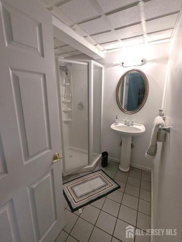 16 Dante Road Monroe NJ 08831