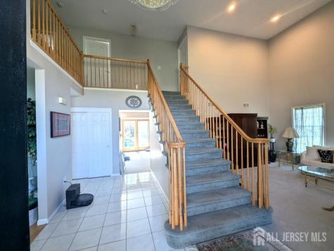 16 Dante Road Monroe NJ 08831