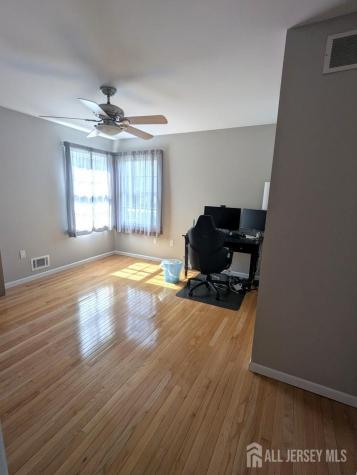 16 Dante Road Monroe NJ 08831