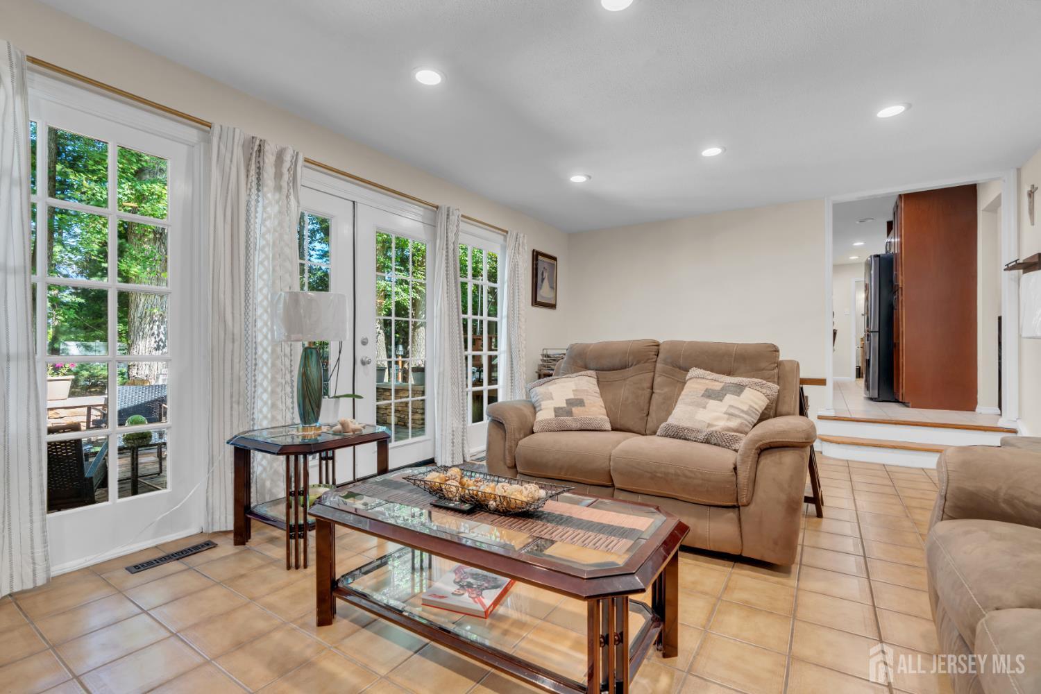 6 Mount Court East Brunswick NJ 08816