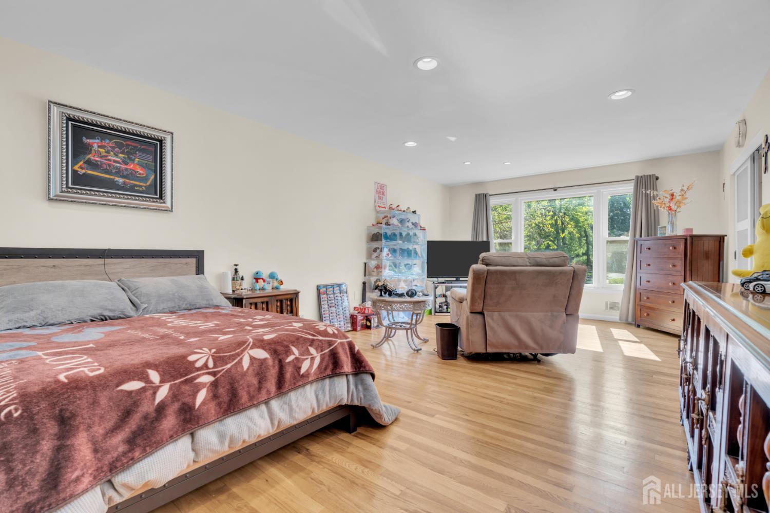 6 Mount Court East Brunswick NJ 08816