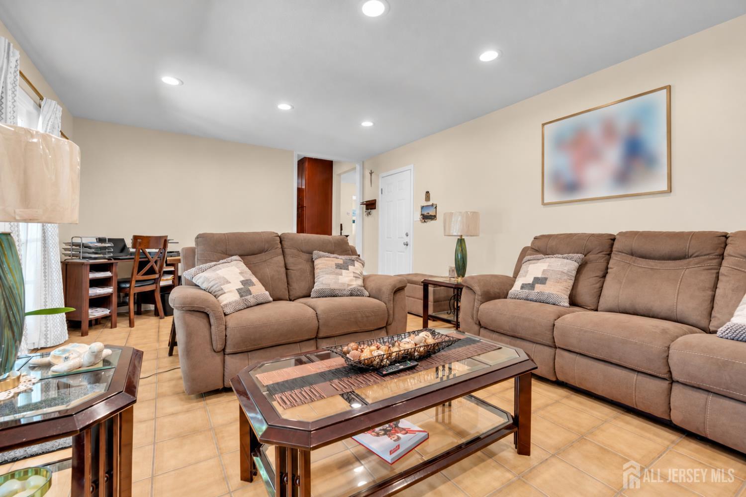 6 Mount Court East Brunswick NJ 08816