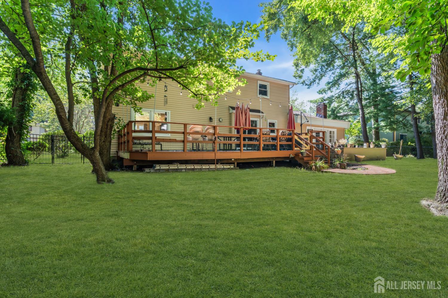 6 Mount Court East Brunswick NJ 08816