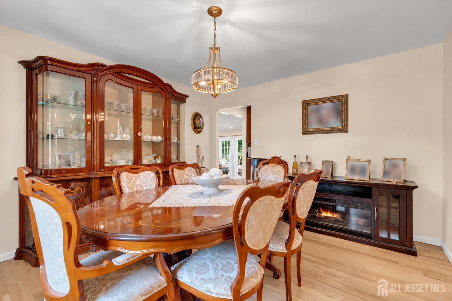 6 Mount Court East Brunswick NJ 08816