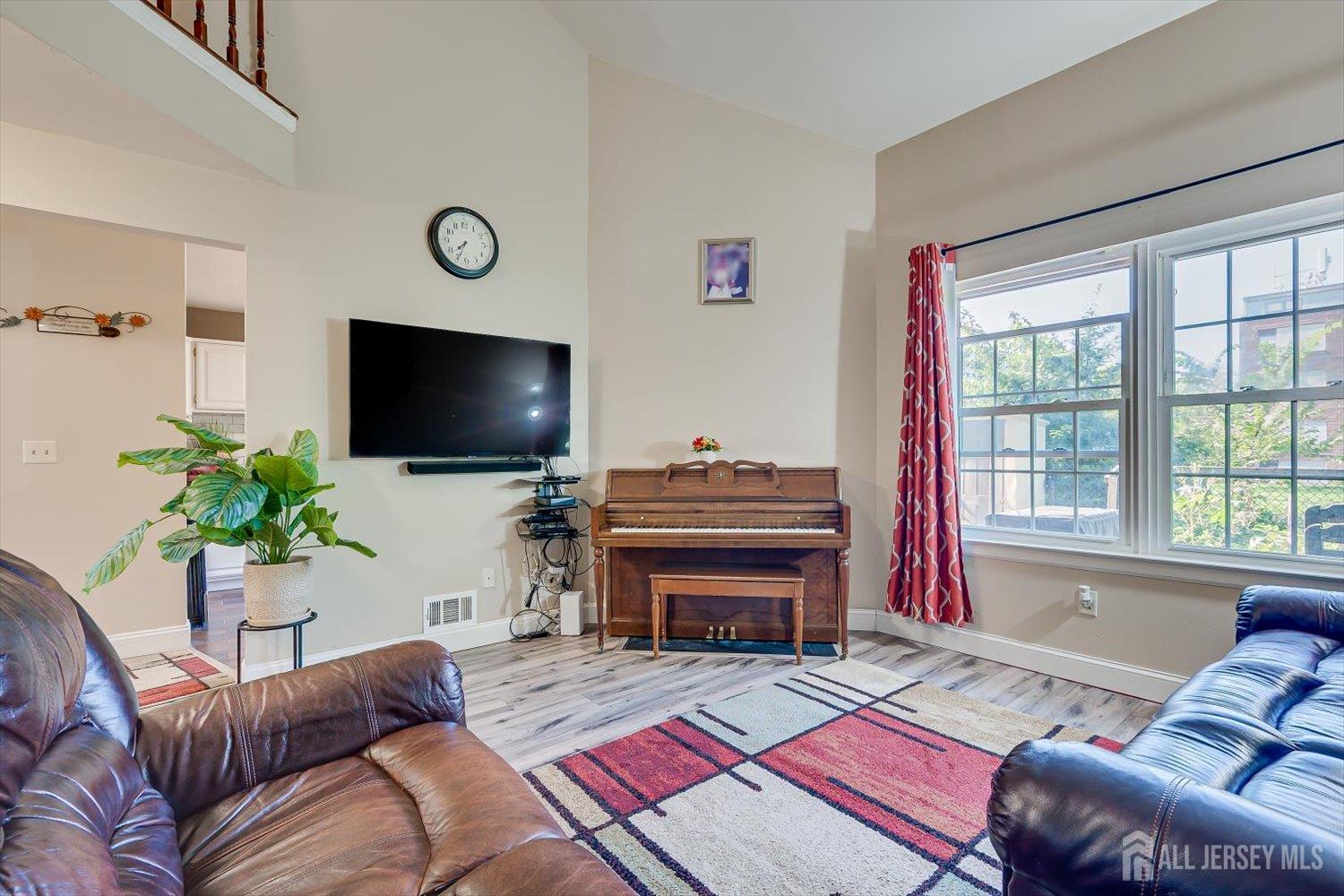 57 Renaissance Lane New Brunswick NJ 08901