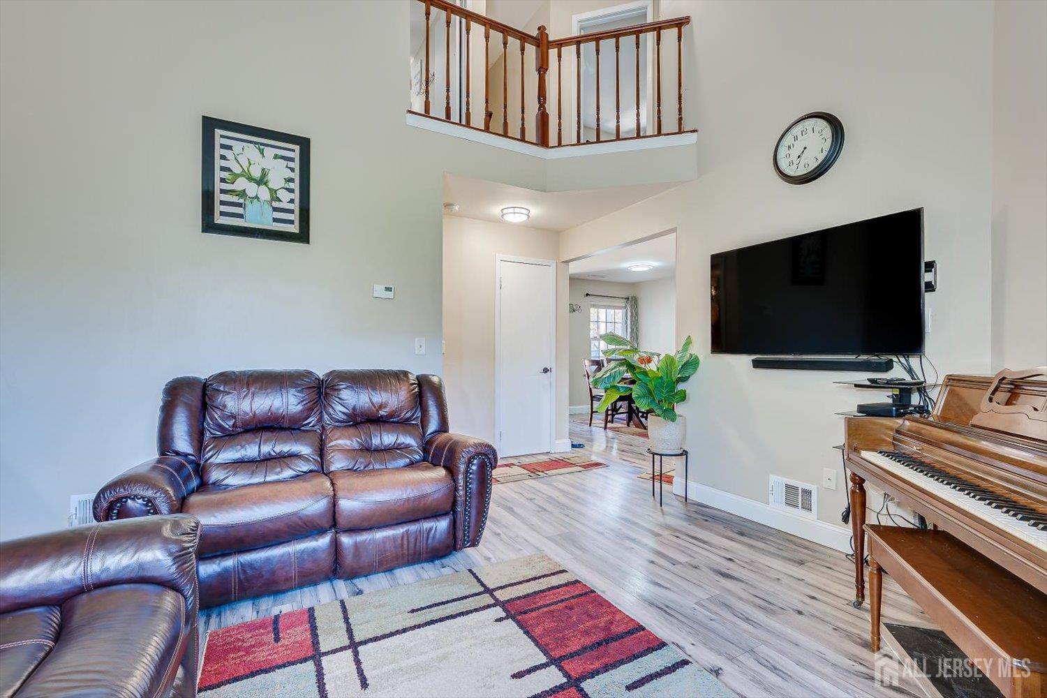 57 Renaissance Lane New Brunswick NJ 08901