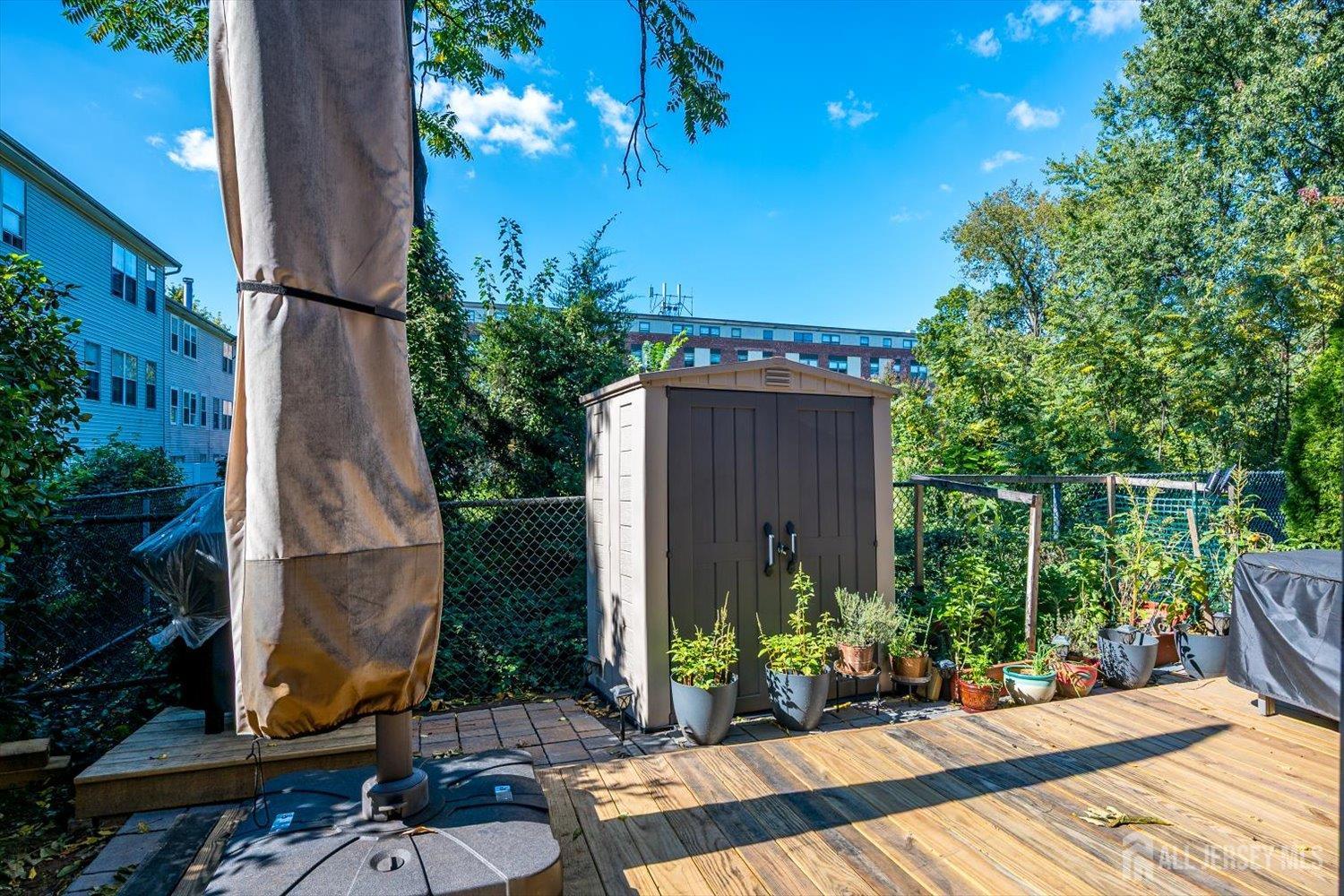 57 Renaissance Lane New Brunswick NJ 08901