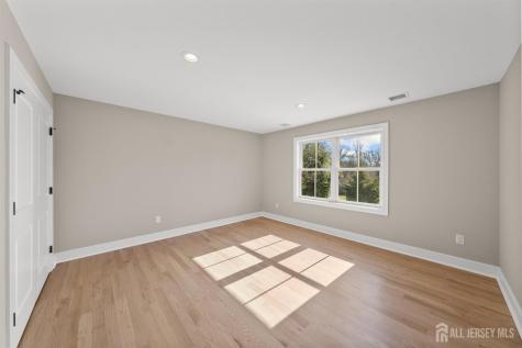 1972 W Broad Street W Scotch Plains NJ 07076