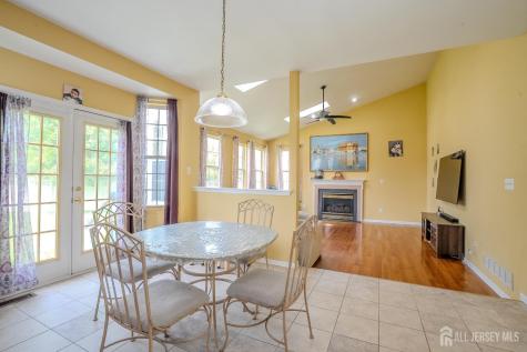15 Inverness Lane East Windsor NJ 08520