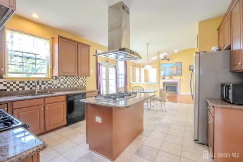 15 Inverness Lane East Windsor NJ 08520