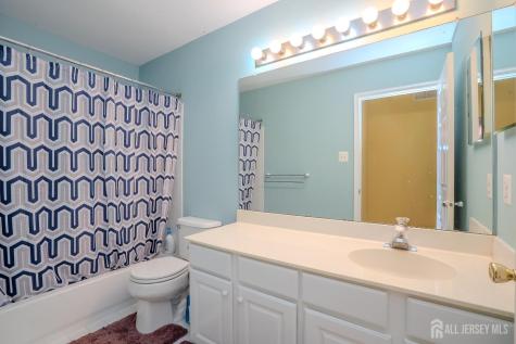 15 Inverness Lane East Windsor NJ 08520