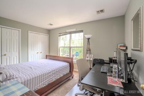 15 Inverness Lane East Windsor NJ 08520